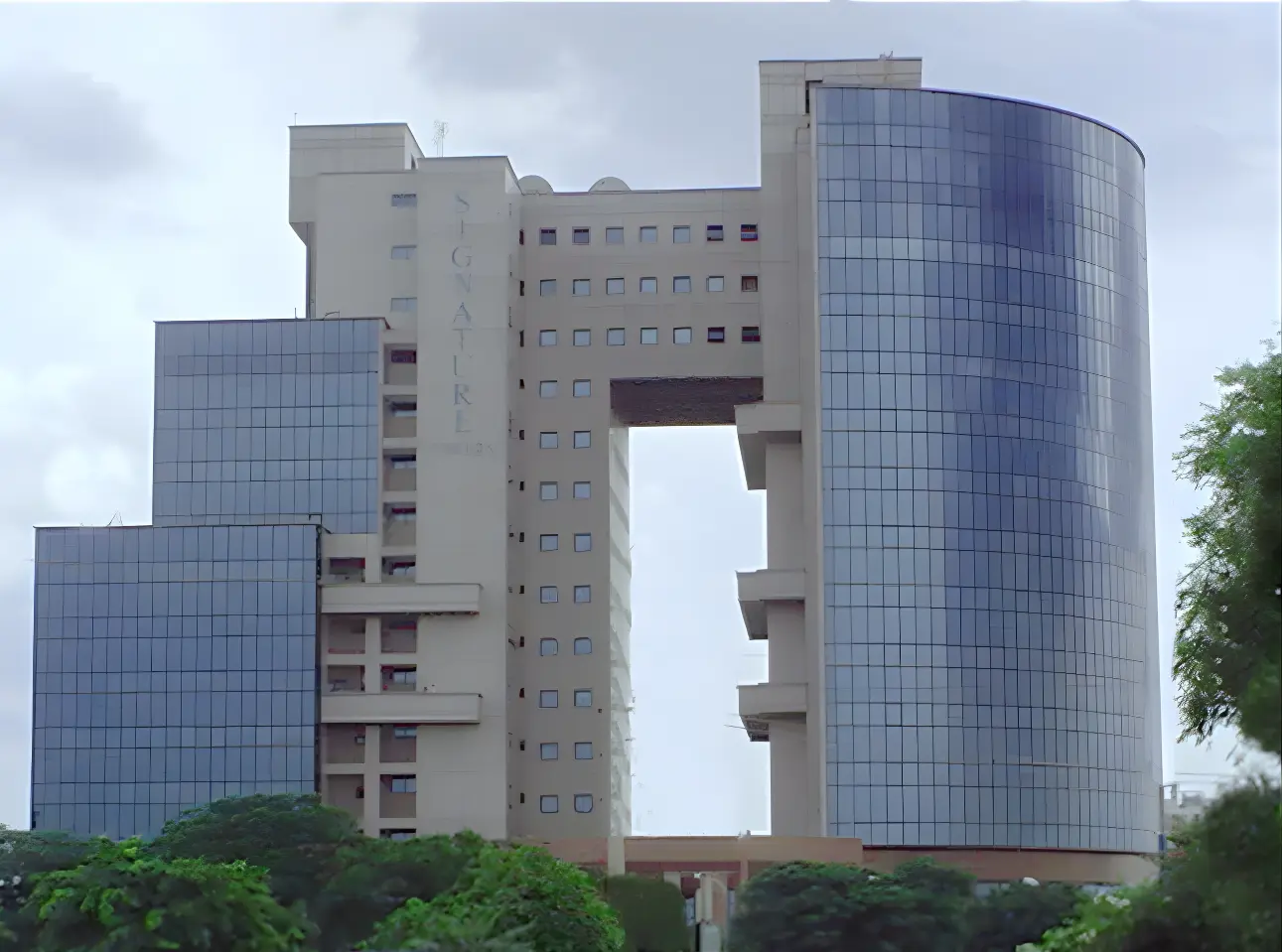 Unitech Signature Tower A